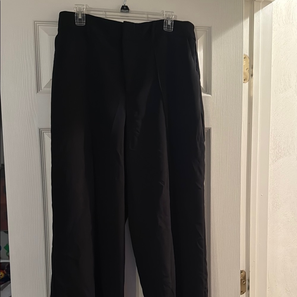 Ava & Viv Black Straight Leg Pants